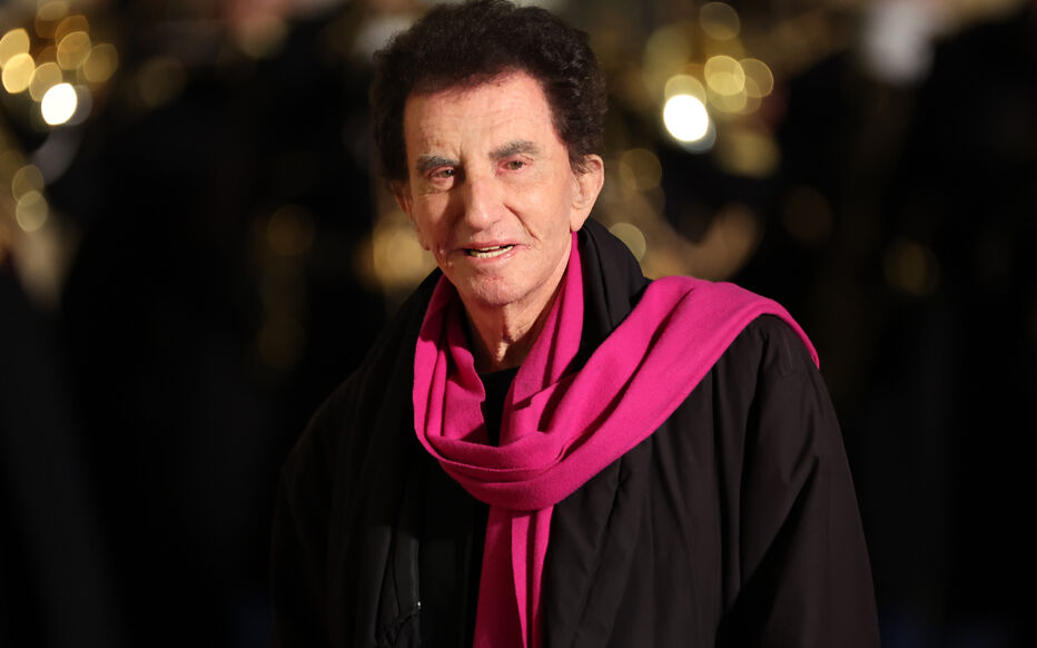 La défense ridicule de Jack Lang et les contrefeux de la presse