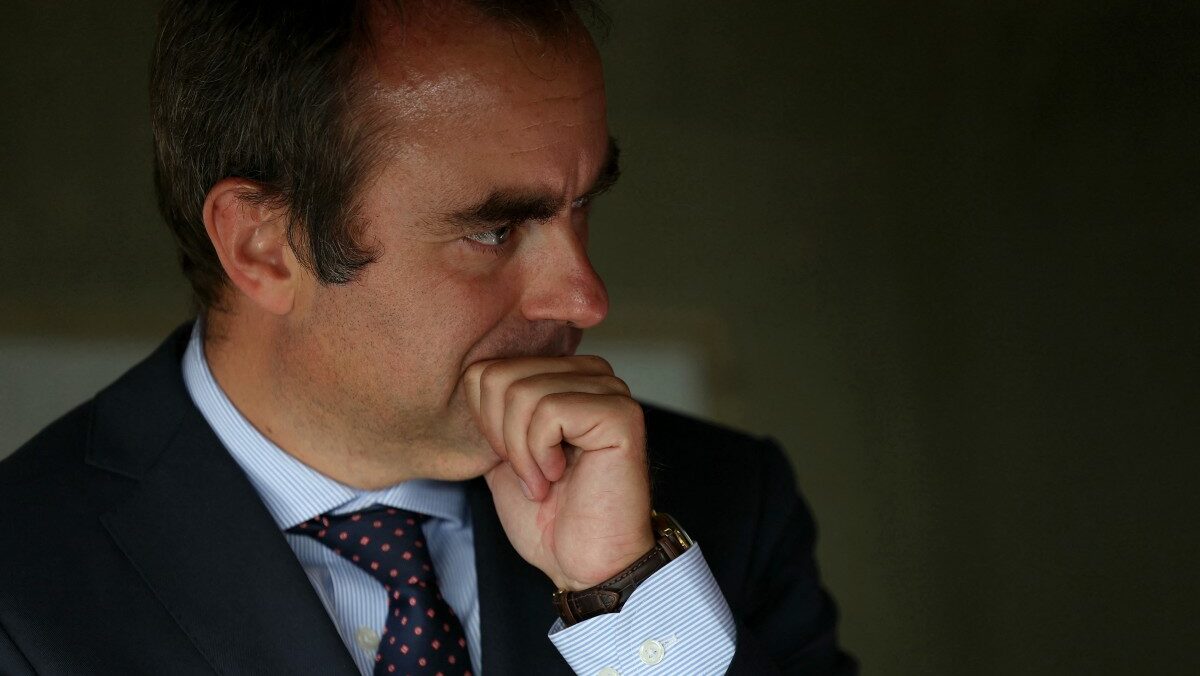 Lecornu a qualifié la situation sur les carburants de « grave » et a promis d&rsquo;adapter le système d&rsquo;aides